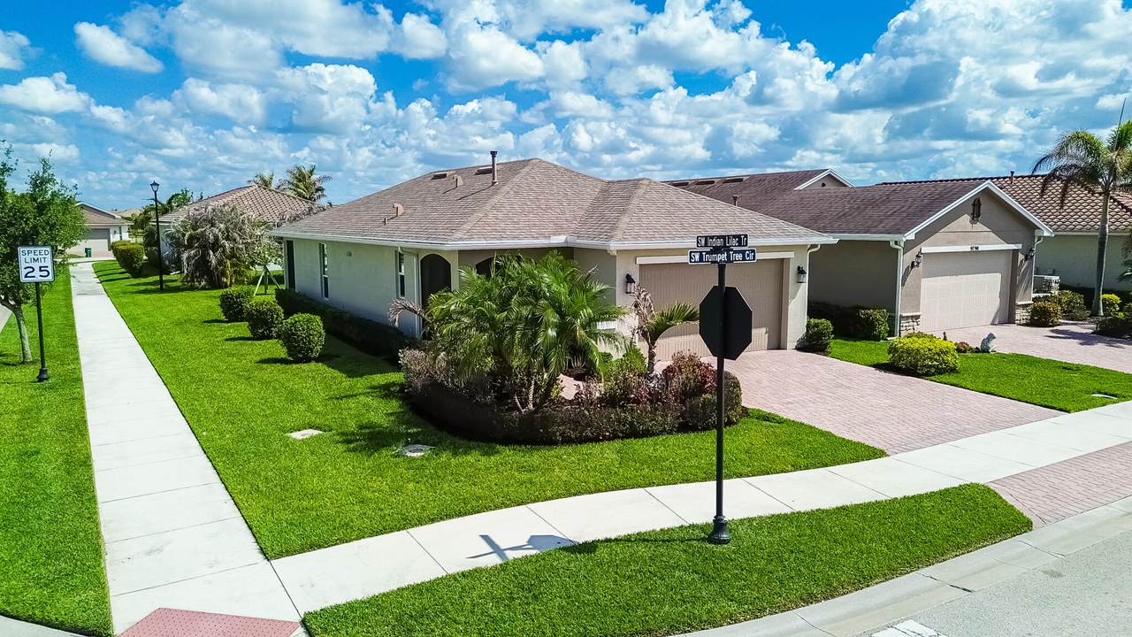 9792 Trumpet Tree Circle - Photo 1