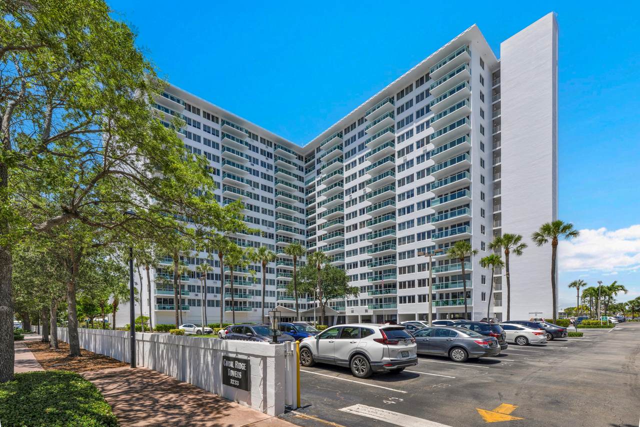 3233 34th Street - Photo 1