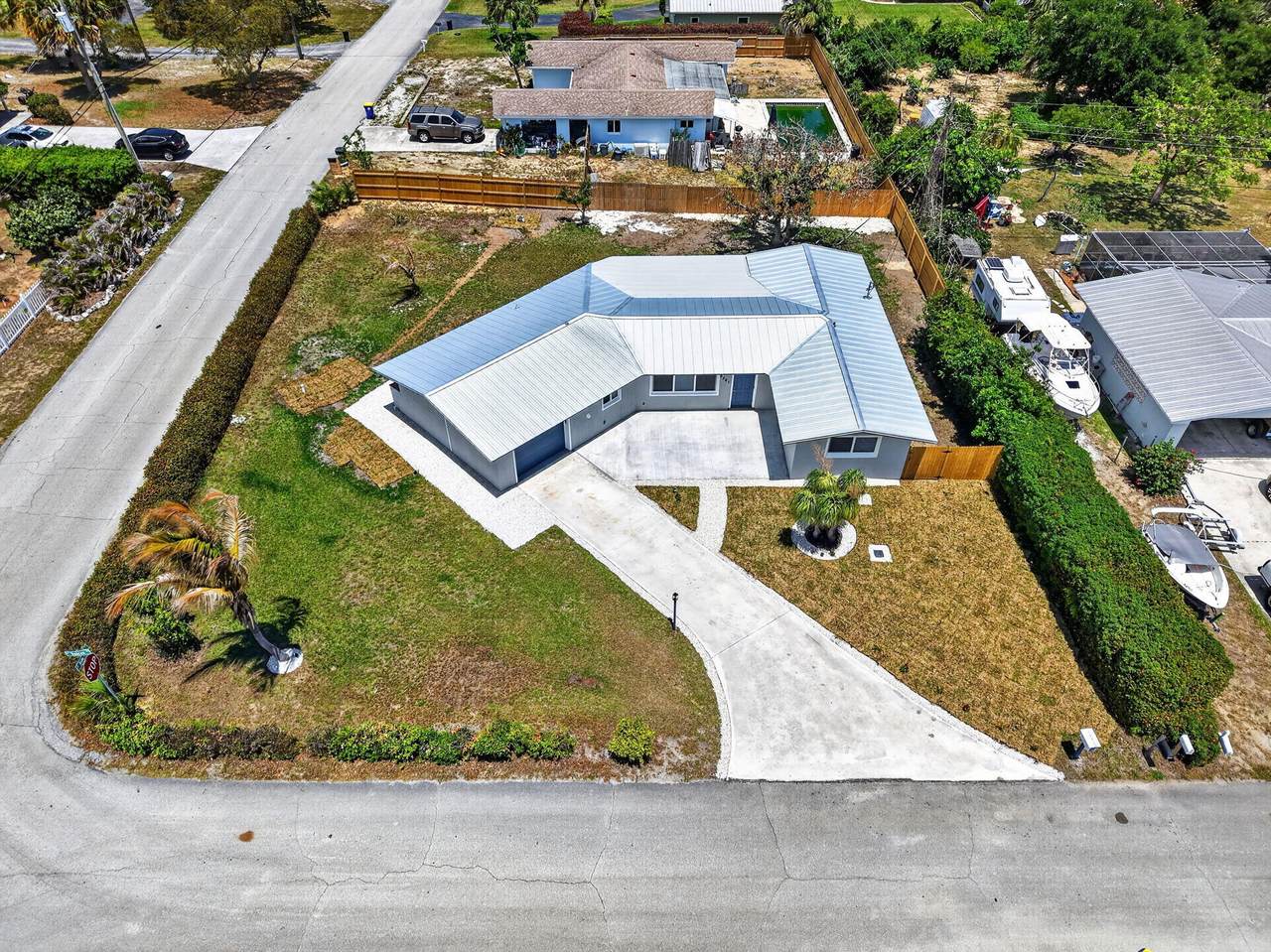 9361 Duncan Street - Photo 1