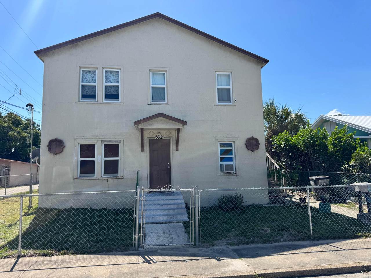 3621 Morton Avenue - Photo 1