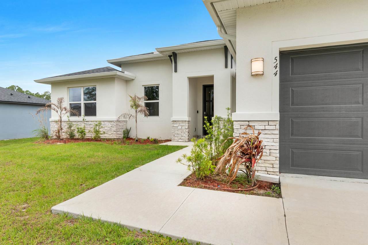 544 Higgs Avenue - Photo 1