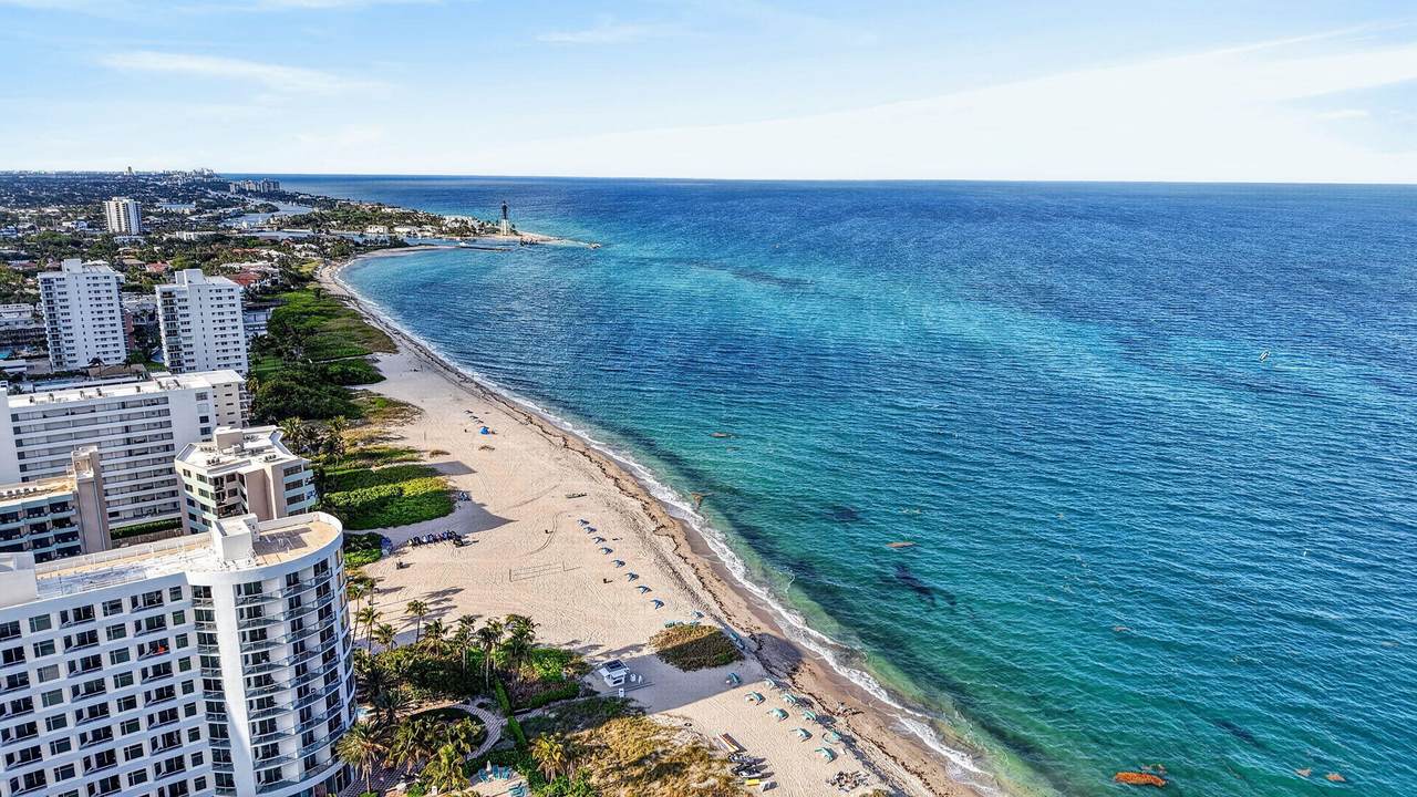 https://bt-photos.global.ssl.fastly.net/beaches/1280_boomver_1_B26021609-3.jpg
