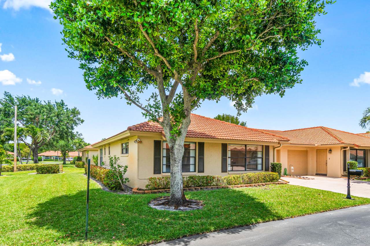 4655 Mahoe Tree Place - Photo 1