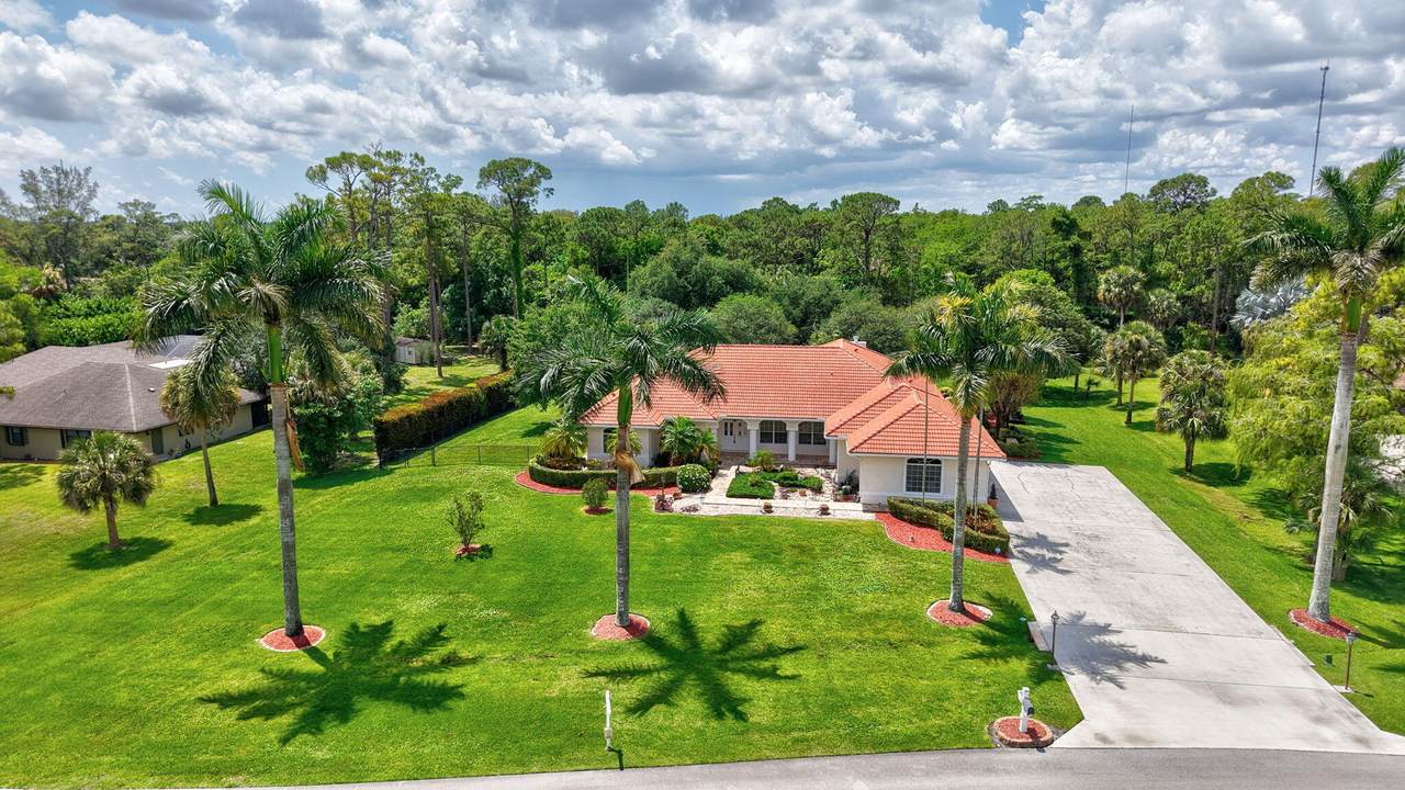 9774 Saddle Court - Photo 1