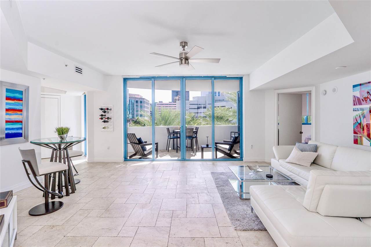 333 Las Olas Way - Photo 1