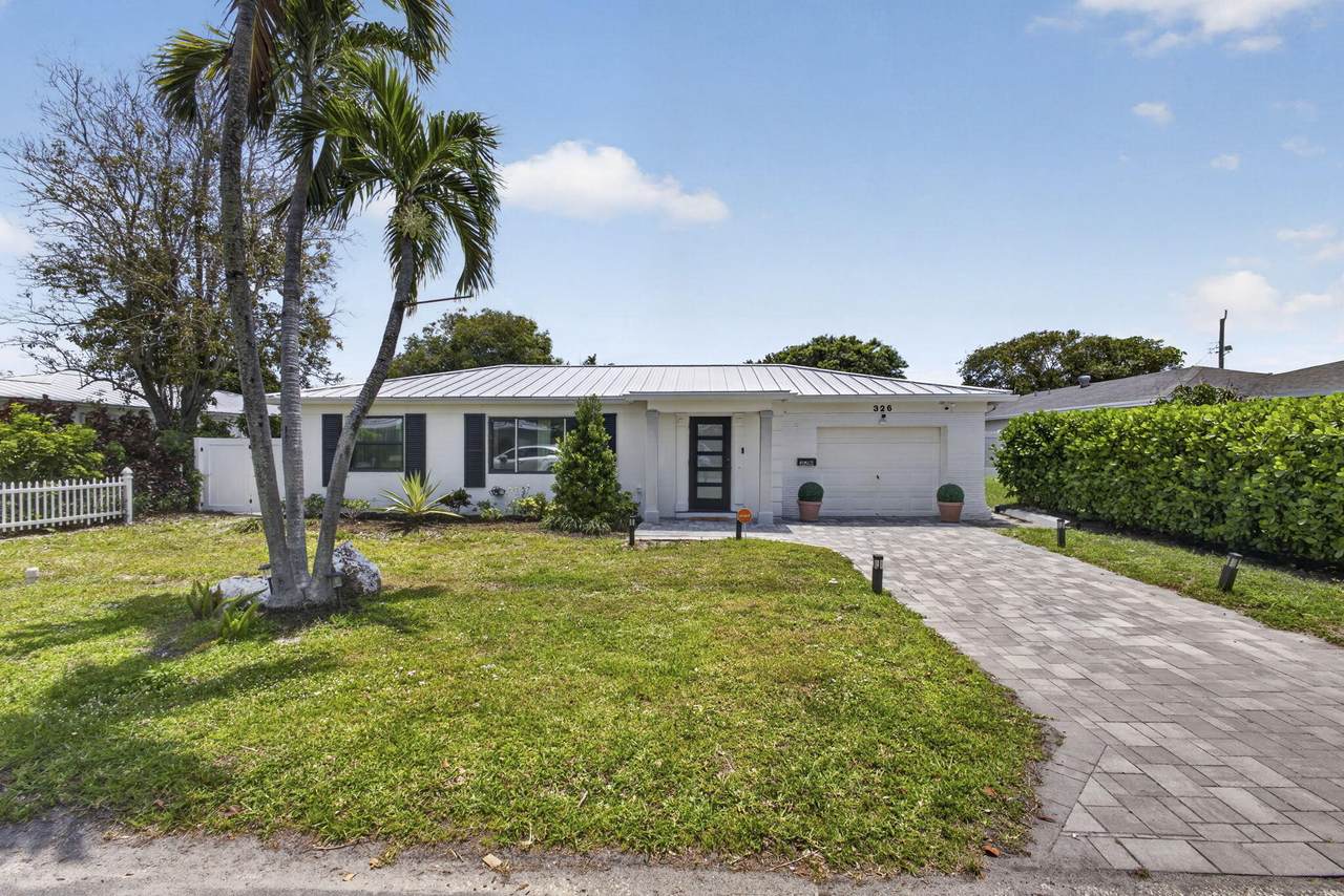 326 Alhambra Place - Photo 1