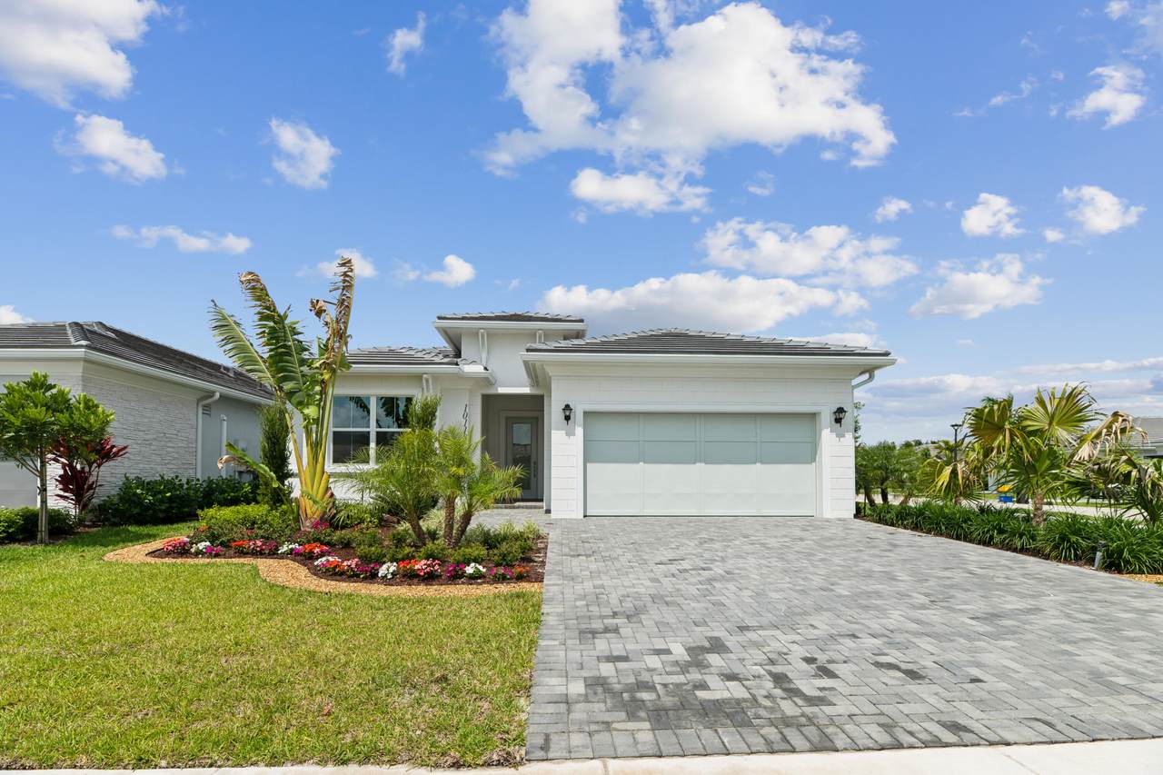 10118 Driftwood Way - Photo 1