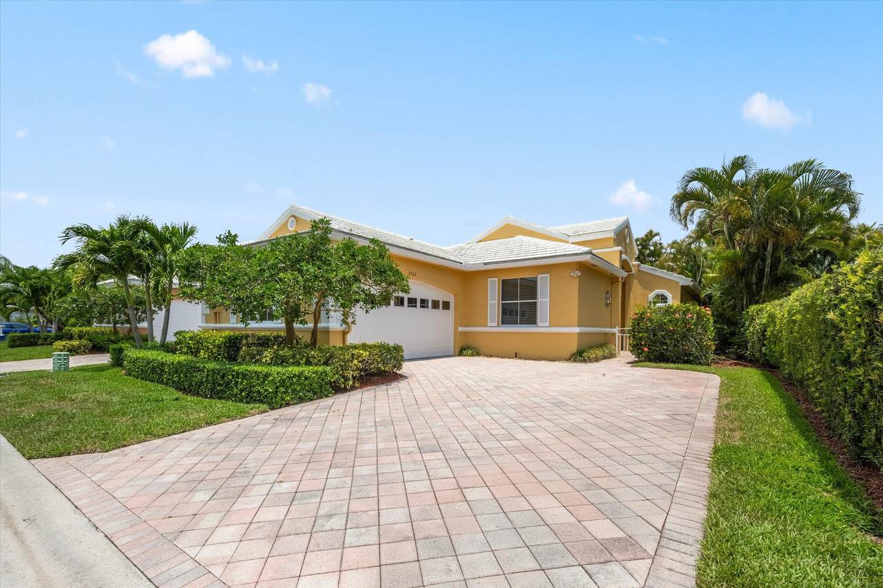 4362 Kensington Park Way - Photo 1