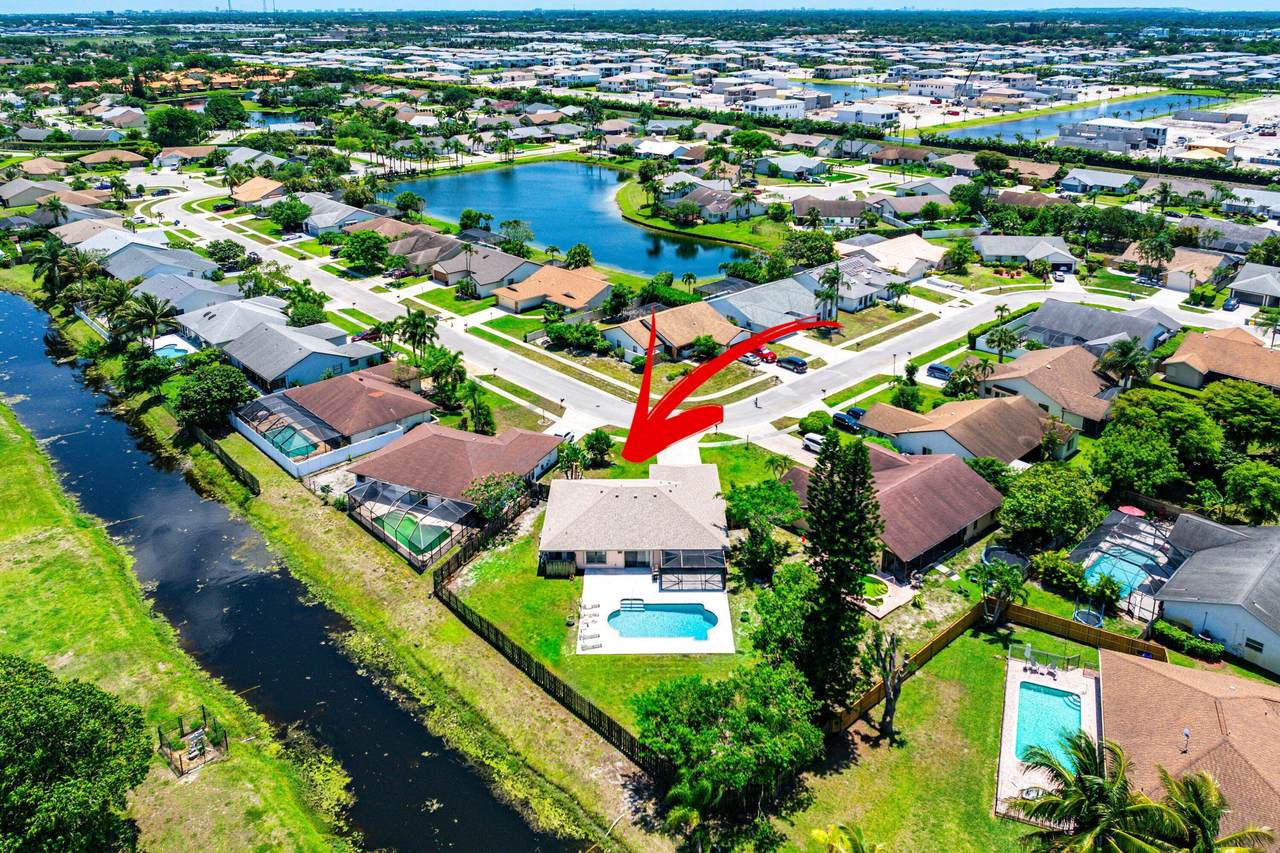 9792 Majorca Place - Photo 1
