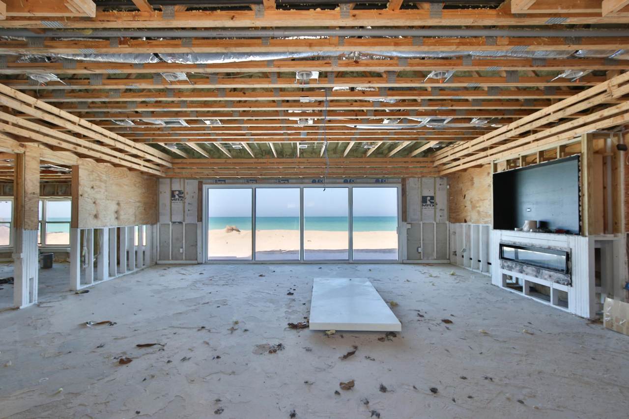 https://bt-photos.global.ssl.fastly.net/beaches/1280_boomver_1_B26024170-2.jpg