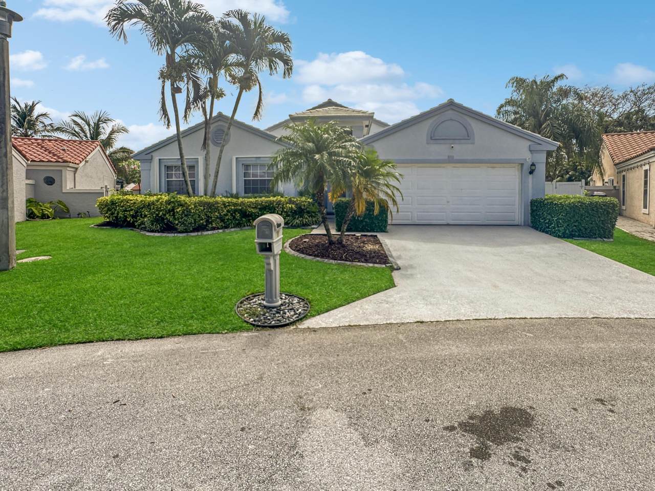 180 47th Avenue - Photo 1