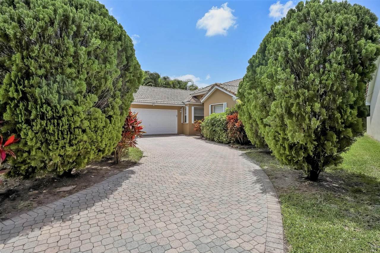 13284 Majestic Pine Court - Photo 1