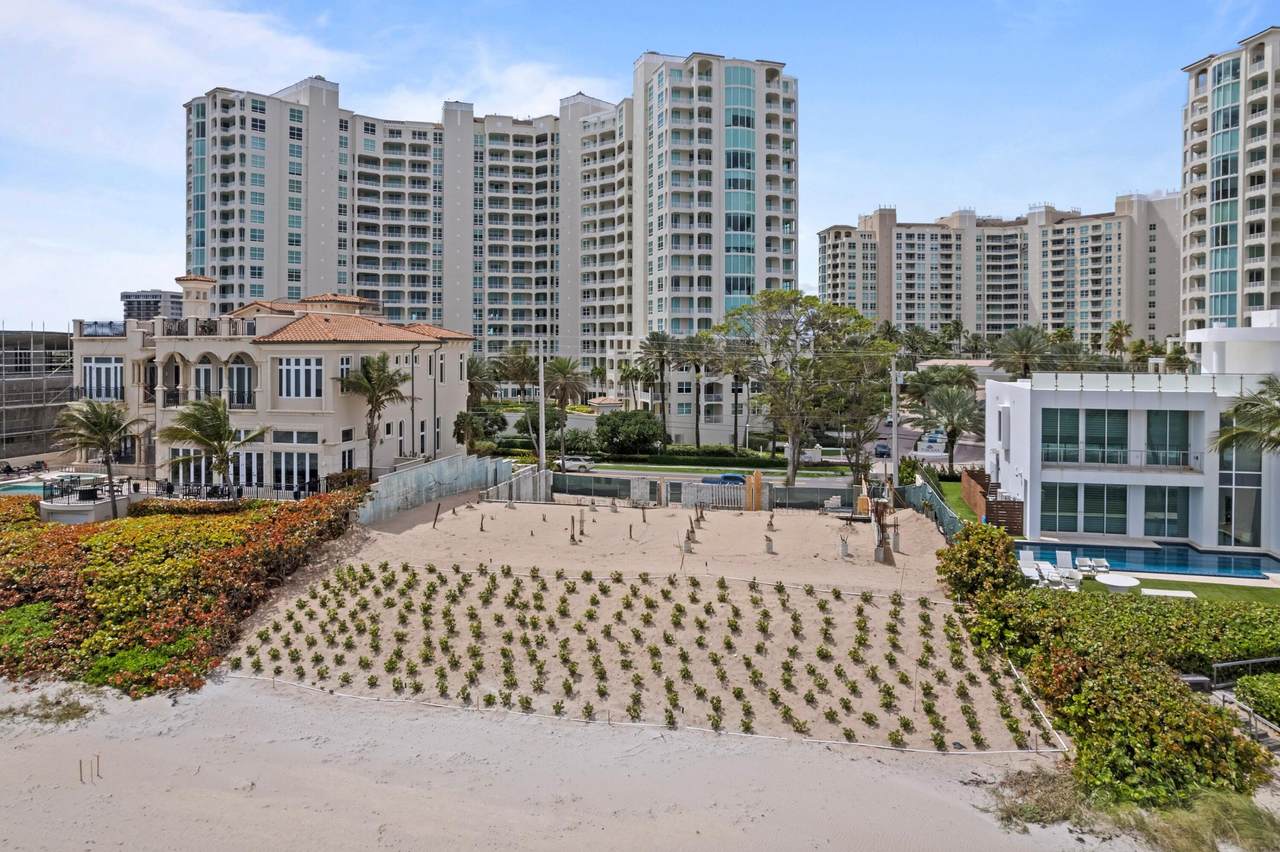 https://bt-photos.global.ssl.fastly.net/beaches/1280_boomver_1_B26024822-4.jpg