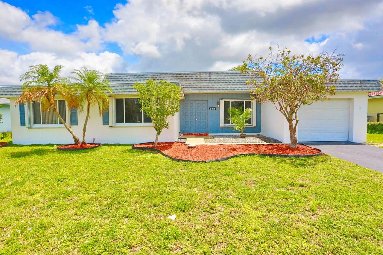 8156 67th Avenue - Photo 1