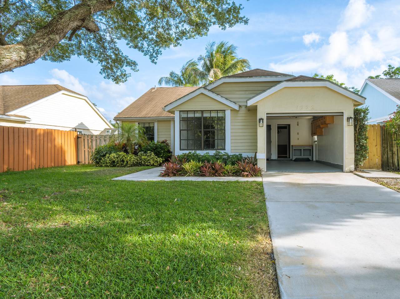 1222 Ute Street - Photo 1