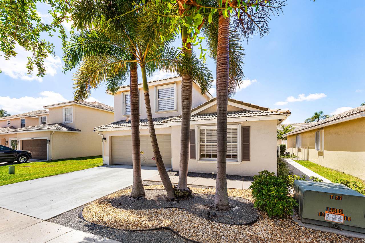 4908 Lombard Pass Drive - Photo 1