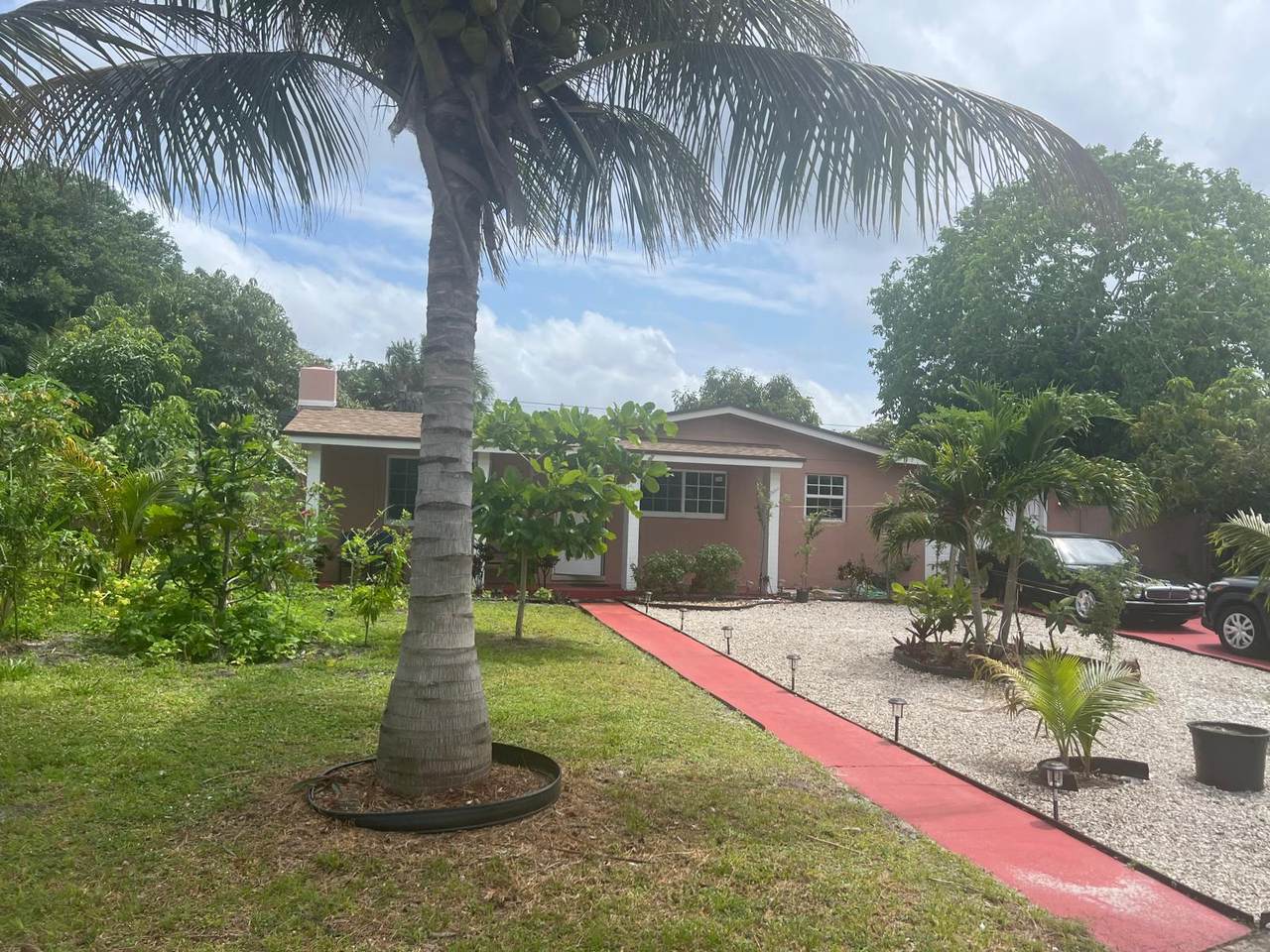 1026 Hansen Street - Photo 1