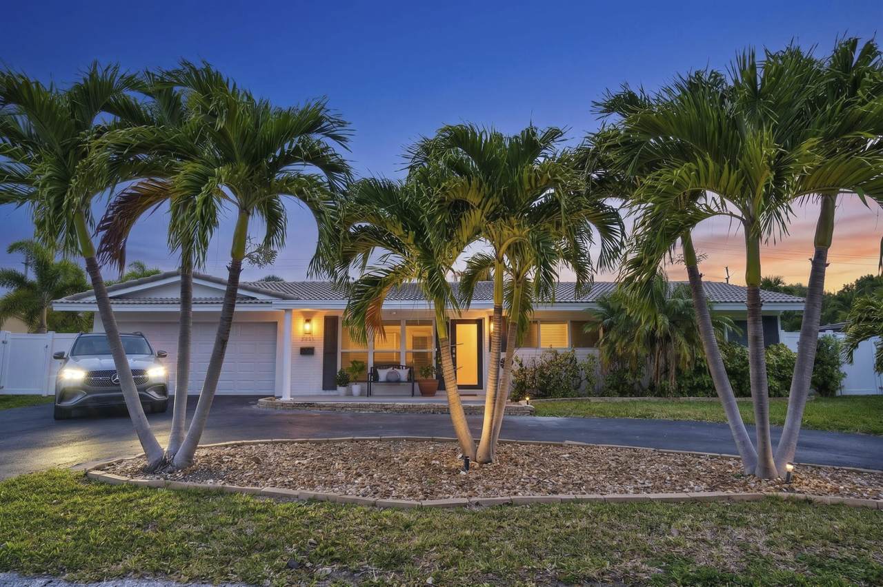 2231 34th Street - Photo 1