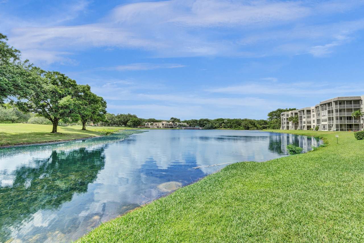 https://bt-photos.global.ssl.fastly.net/beaches/1280_boomver_1_B26025248-2.jpg