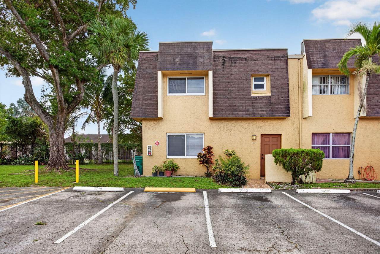5646 Blueberry Court - Photo 1
