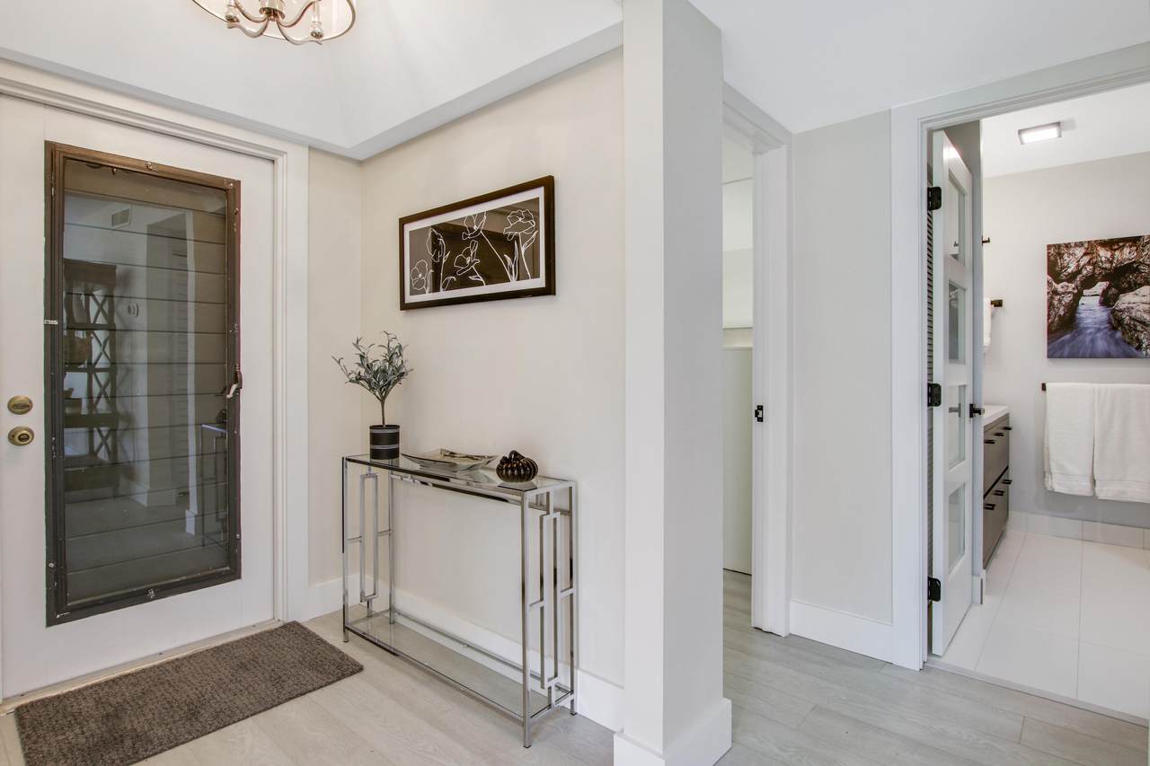512 Brackenwood Place - Photo 1
