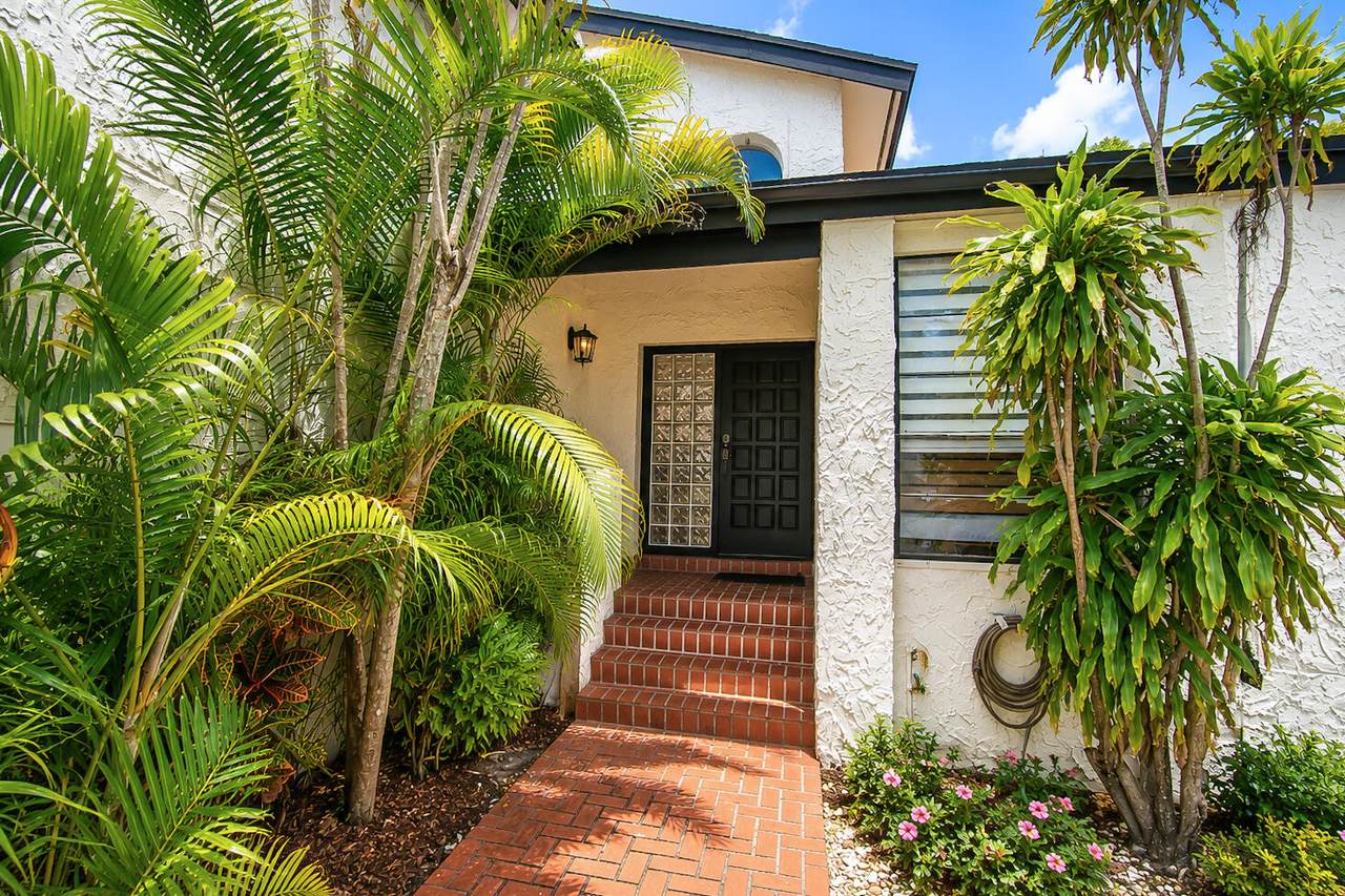 6458 Pond Apple Road - Photo 1