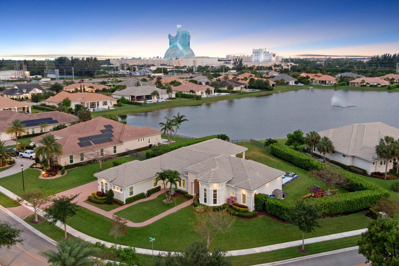 4830 Sterling Ranch Circle - Photo 1