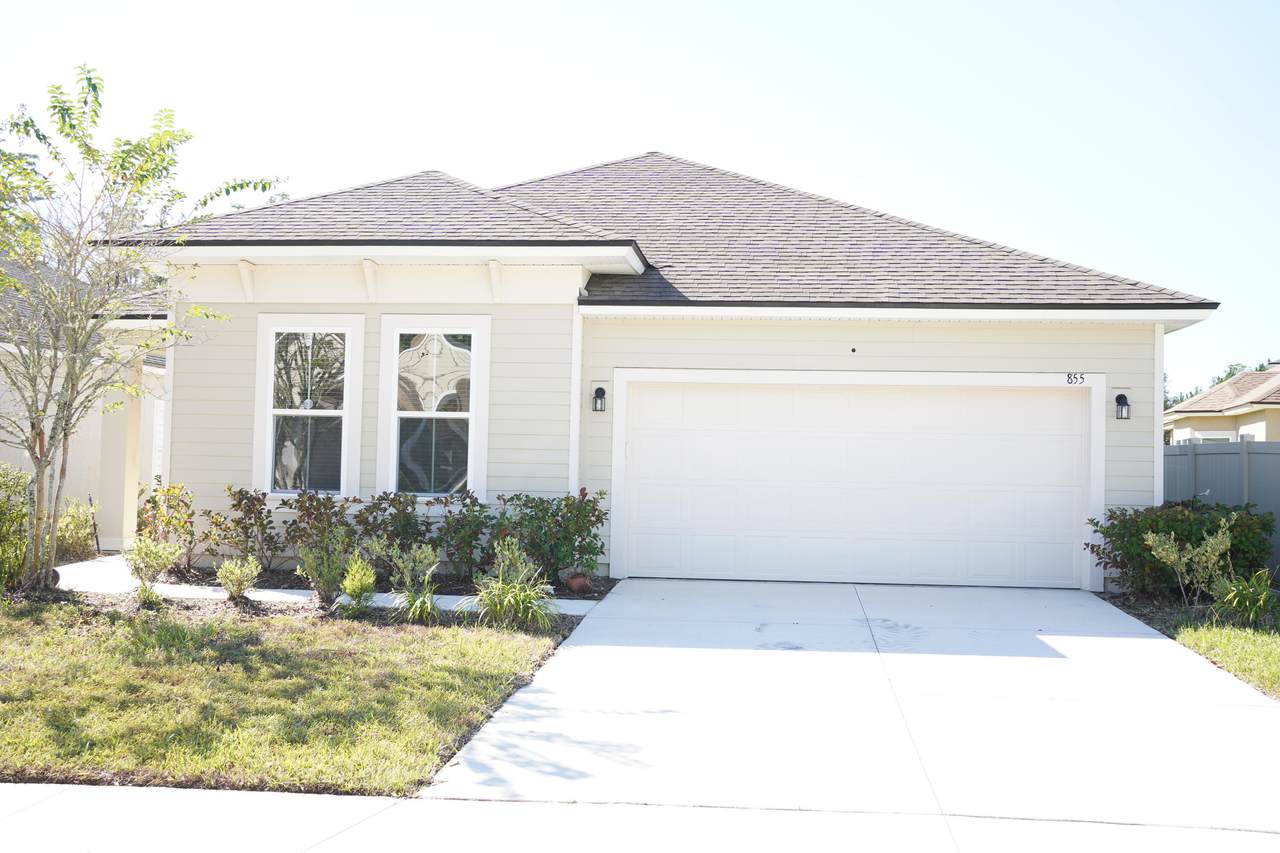 855 Sycamore Way - Photo 1