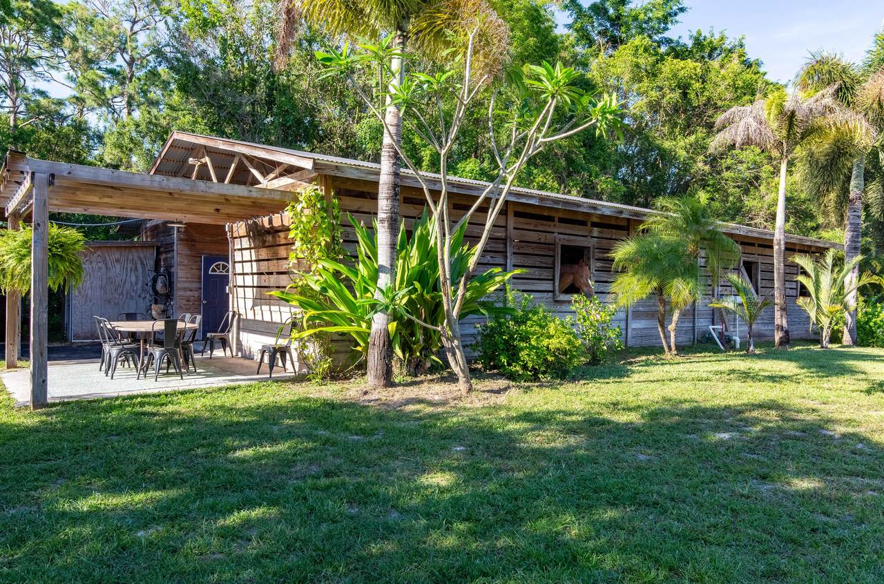 851 Hyde Park Road - Photo 1