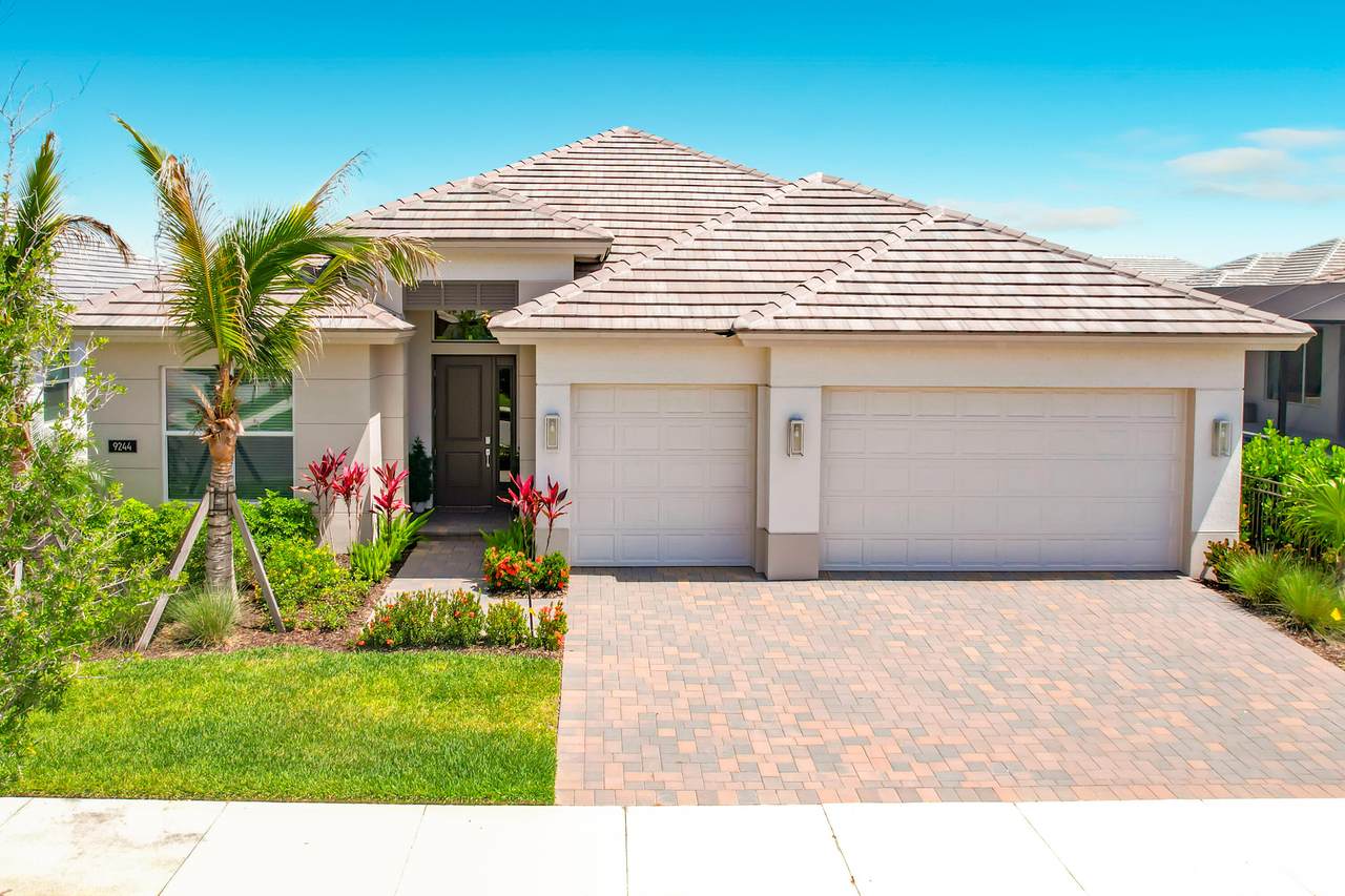 9244 Pinnacle Place - Photo 1