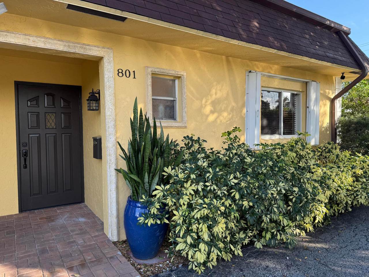 801 2nd Avenue - Photo 1