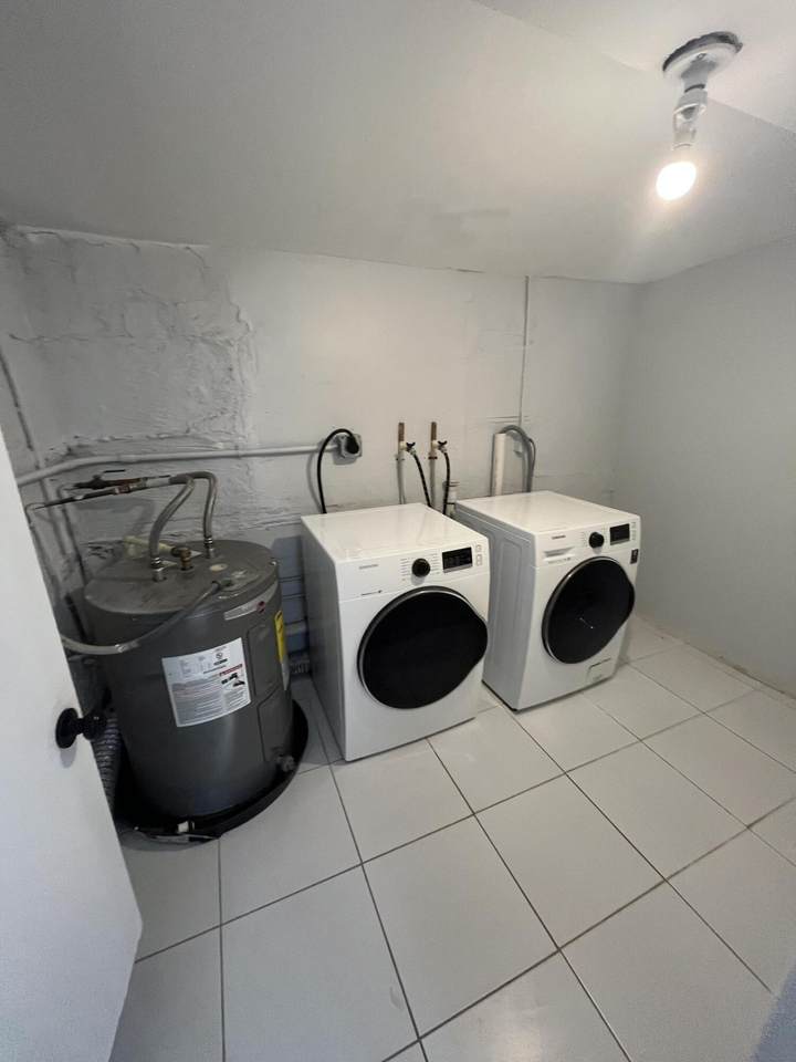https://bt-photos.global.ssl.fastly.net/beaches/1280_boomver_1_B26027176-2.jpg