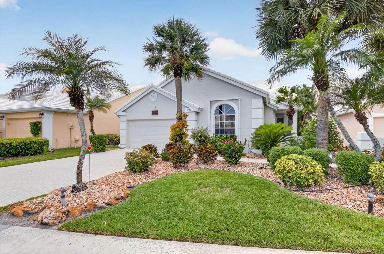 8223 Horseshoe Bay Road - Photo 1
