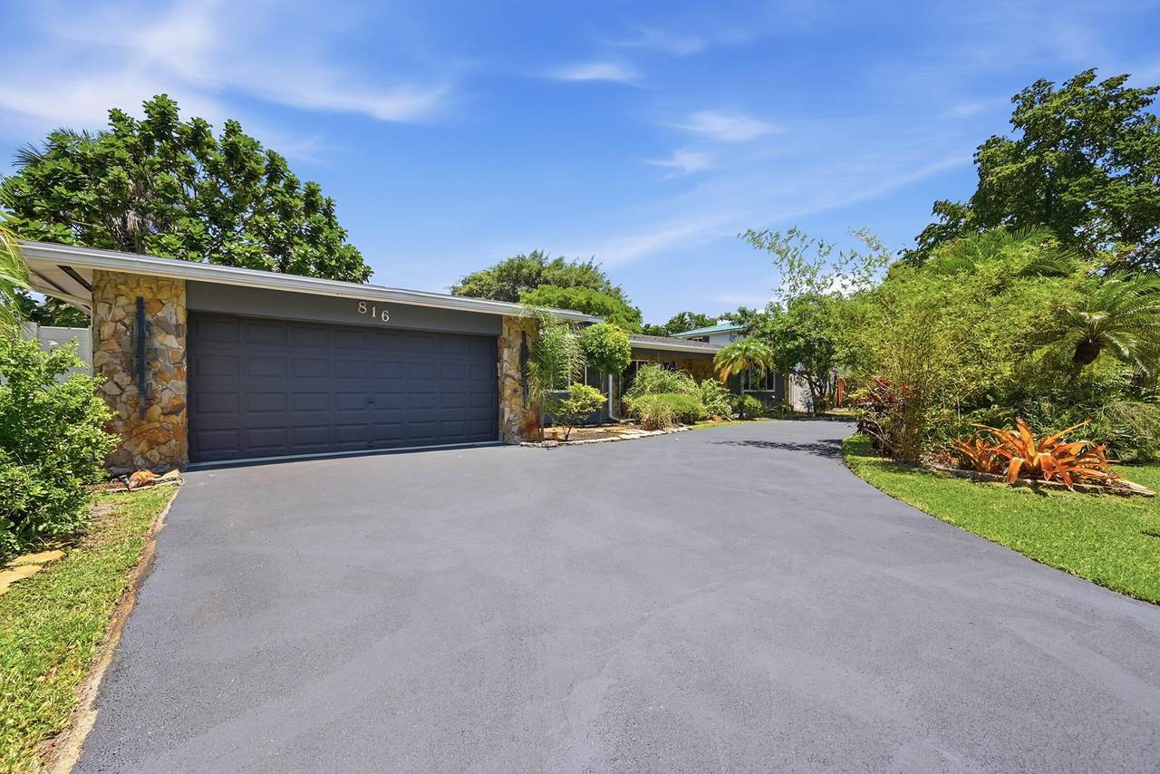816 66th Avenue - Photo 1