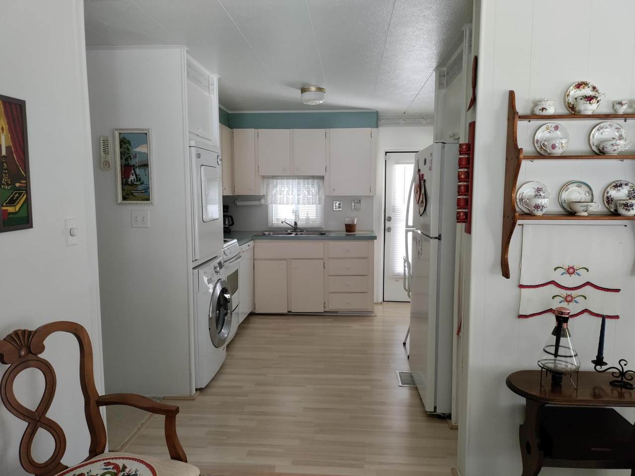 https://bt-photos.global.ssl.fastly.net/beaches/1280_boomver_1_B26027240-2.jpg