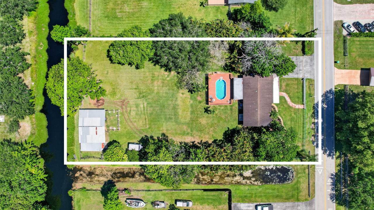 5491 188th Avenue - Photo 1