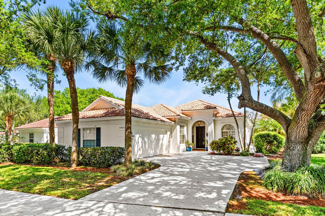 4983 Garden Drive - Photo 1