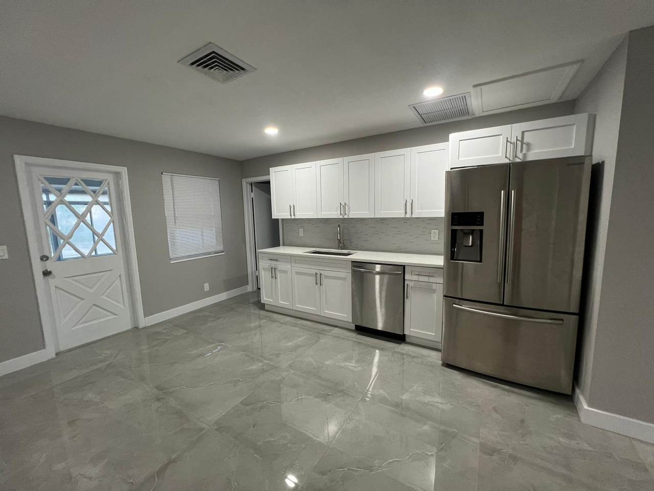129 Euclid Boulevard - Photo 1