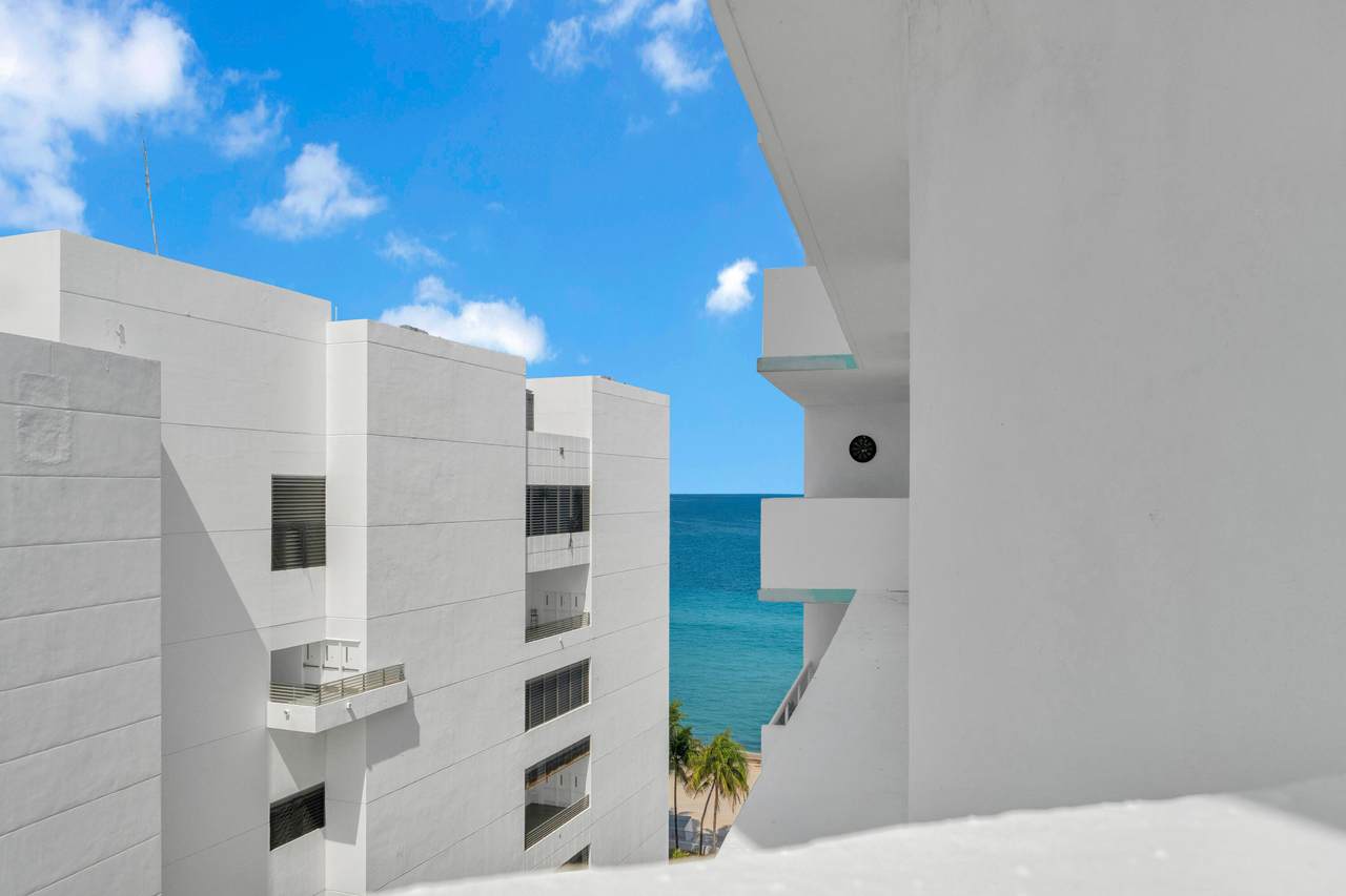 https://bt-photos.global.ssl.fastly.net/beaches/1280_boomver_1_B26027782-2.jpg