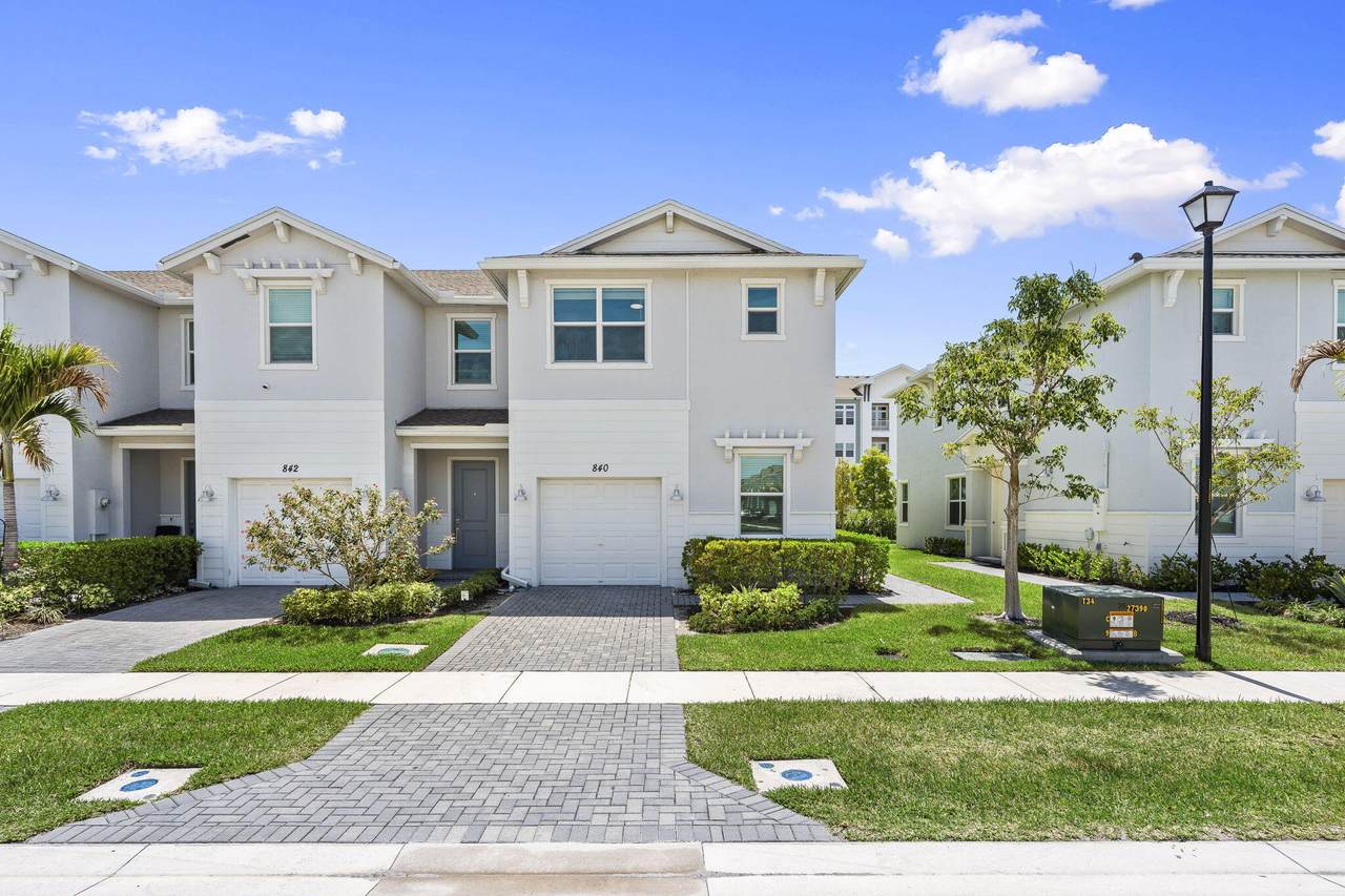 840 Grovebush Lane - Photo 1
