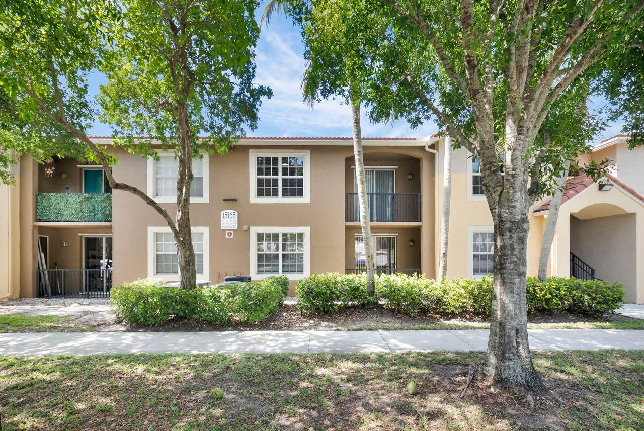15165 Michelangelo Boulevard - Photo 1