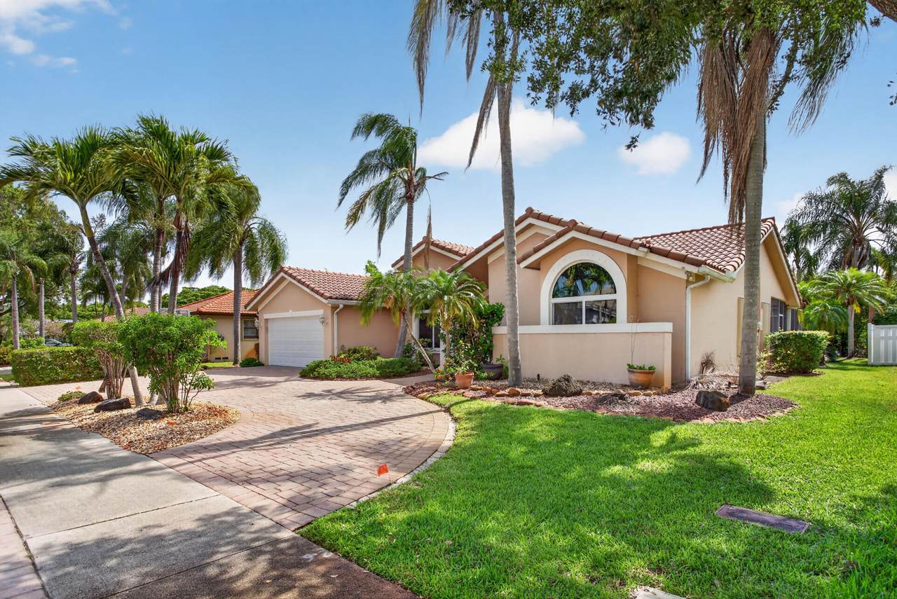 5333 Springs Way - Photo 1