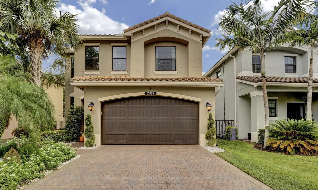 13769 Moss Agate Avenue - Photo 1