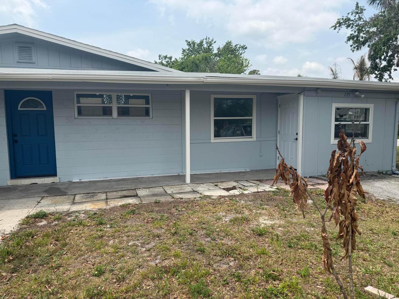 775 4th Pl Place - Photo 1