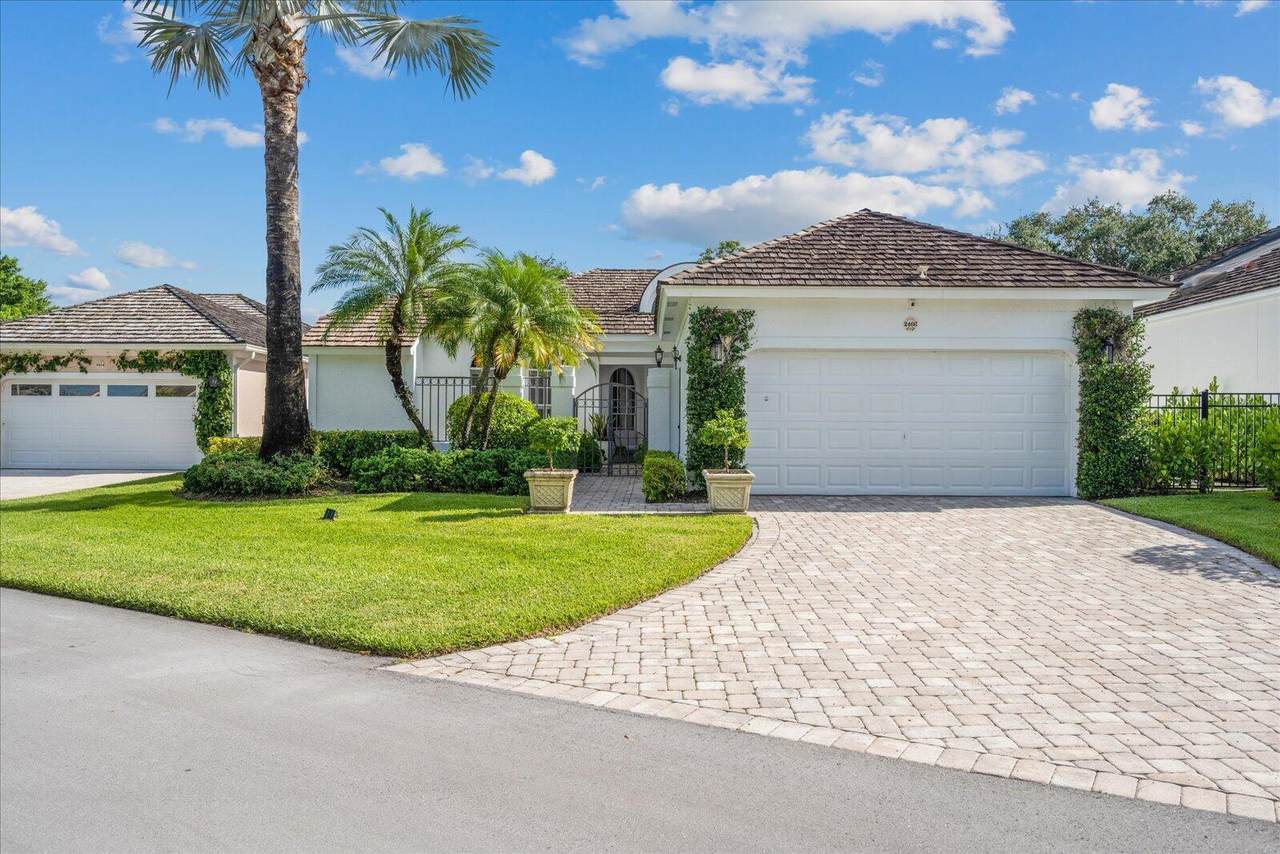 2466 Muir Circle - Photo 1