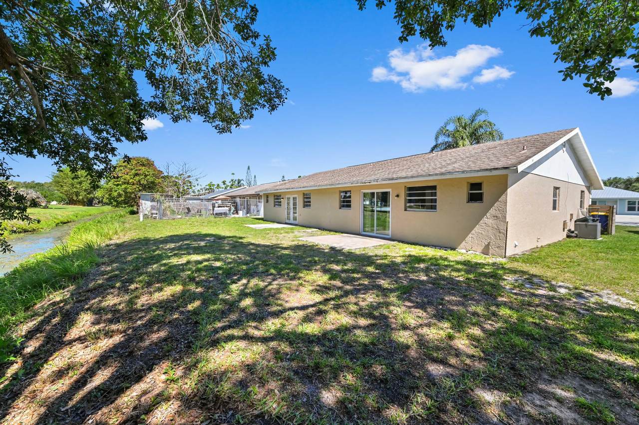 4550 Salvatori Road - Photo 1