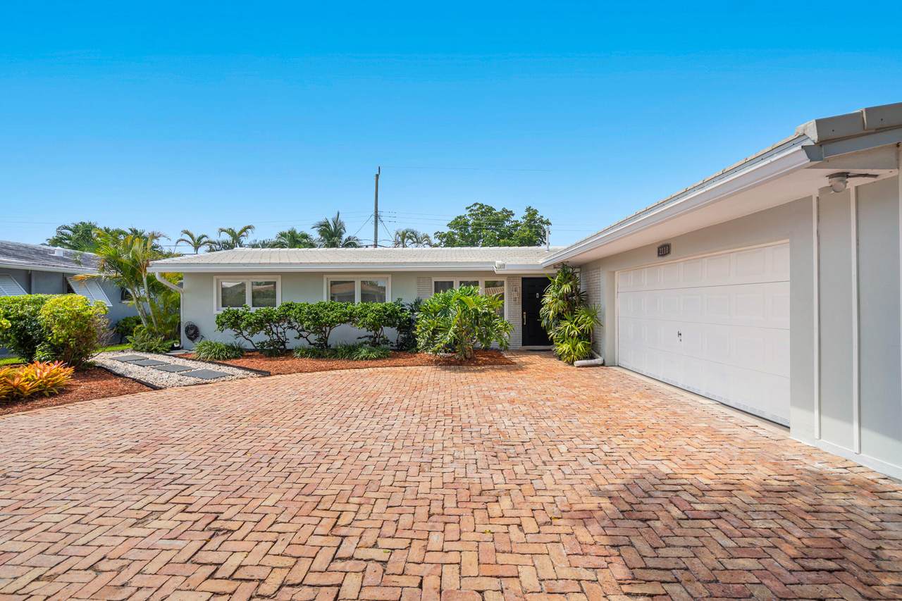 2110 55th Street - Photo 1