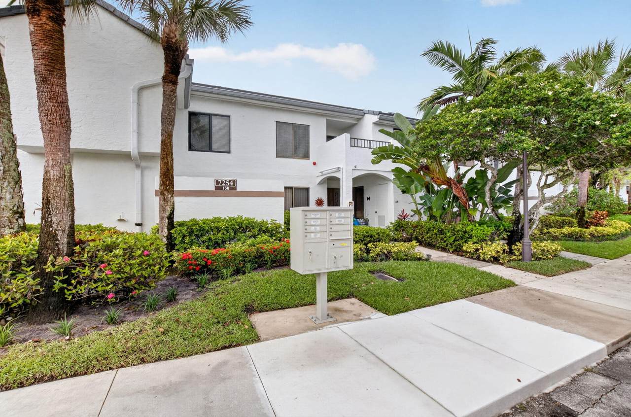 7254 Clunie Place - Photo 1
