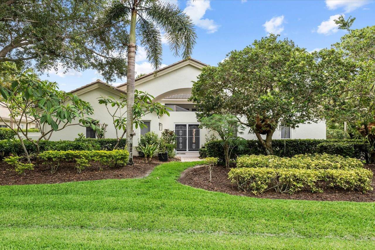 1515 Sawgrass Way - Photo 1