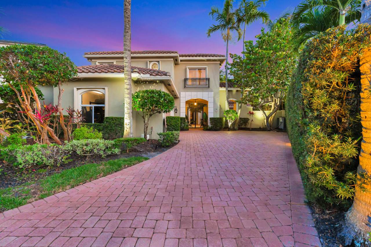 366 Fishermans Way - Photo 1